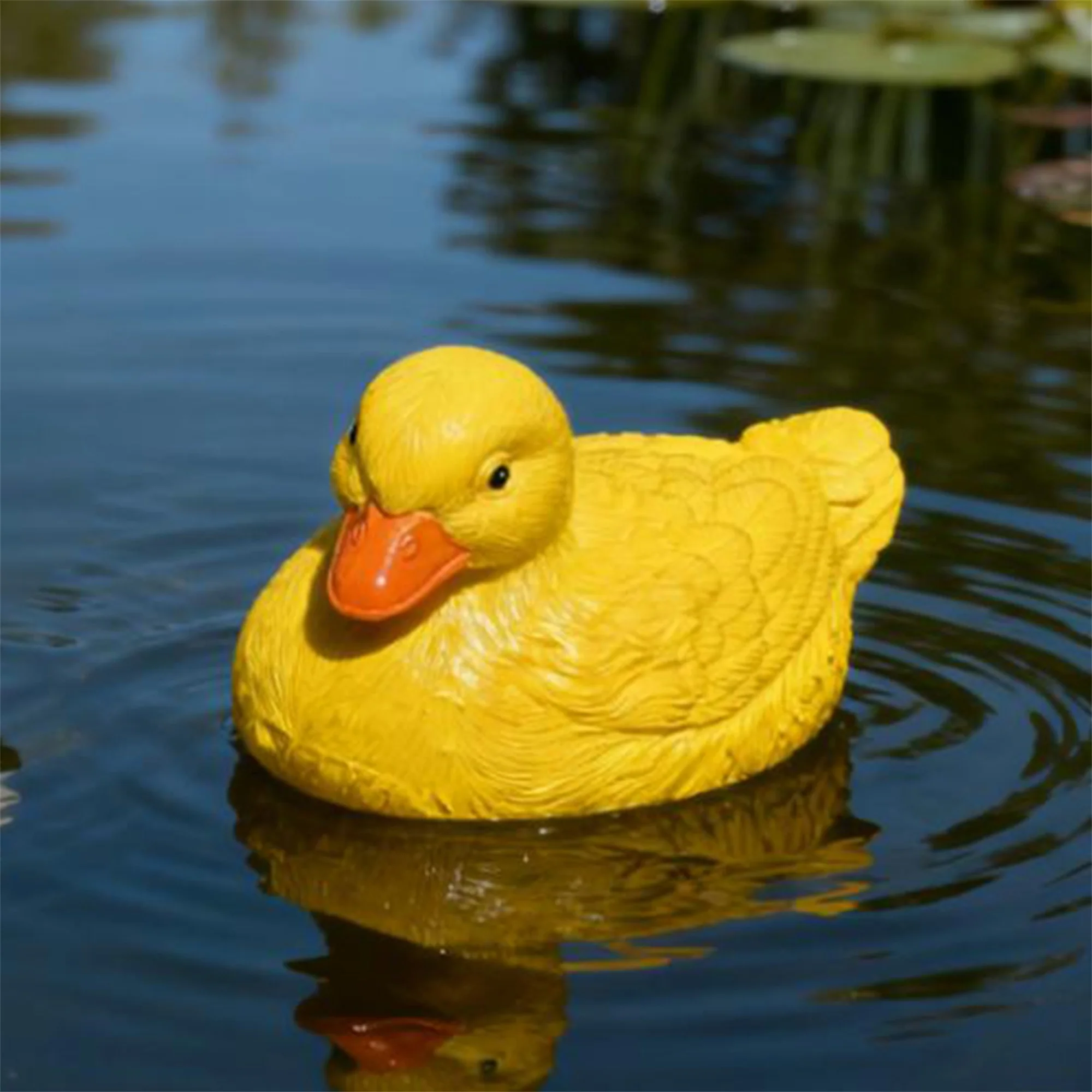 Realistic Floating Swan Figure Miniature Swanling Statue Ornament for Garden Pool Pond Fountain Lawn Decor Water Fun and