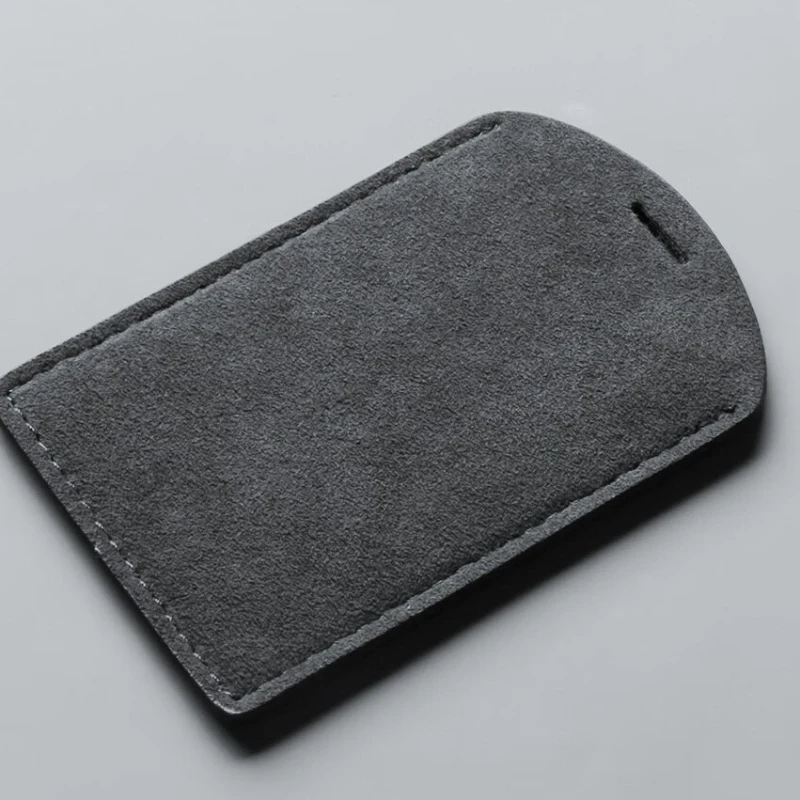 Tesla, BMW, Toyota 및 Honda 자동차에 적합한 9x6cm 카드 스타일 자동차 키 가죽 케이스. NFC 카드 보호 케이스 열쇠고리.