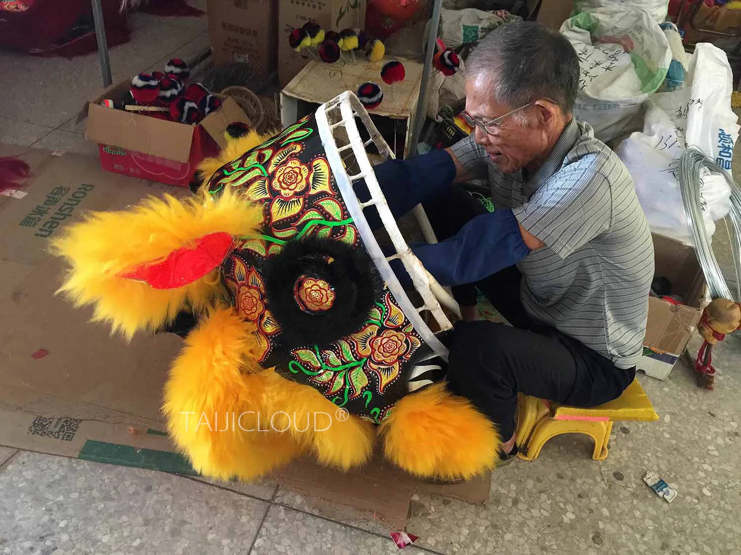 Lion Dance Southern Lion Head Competition Southern Equipment