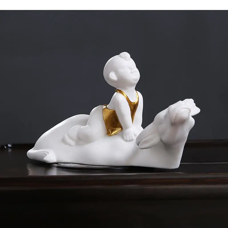 

Ceramic Ornaments White Porcelain Statue Cowboy Ride Cattle Sculpture Model Home Decoration Accessories Crafts Gift Furnishings