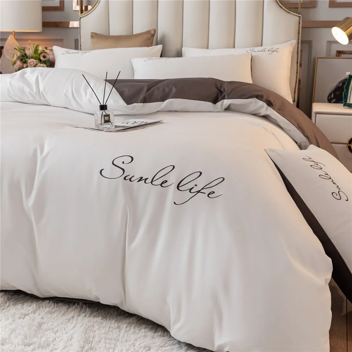 

Nordic style four piece bedding set Duvet cover bed sheet pillowcase solid embroidery four piece luxury bedding extra large size