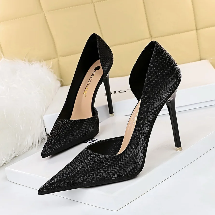 Chanel Black Velvet Cross Strap Peep-Toe Pumps Size 41 For Sale at 1stDibs