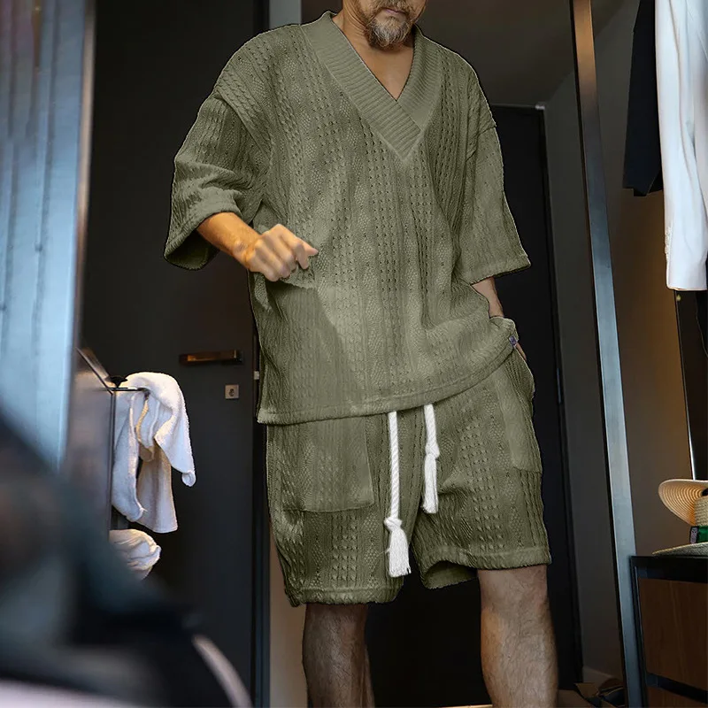 Рисунок 3 - Повседневный комплект из свитера