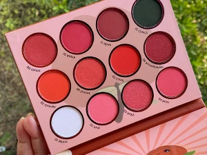 12 Color Red Eyeshadow Palette Makeup Ultra Pigmented Blending Bright Dark Hot True Red Eye Shade Shimmer Eye Shadow