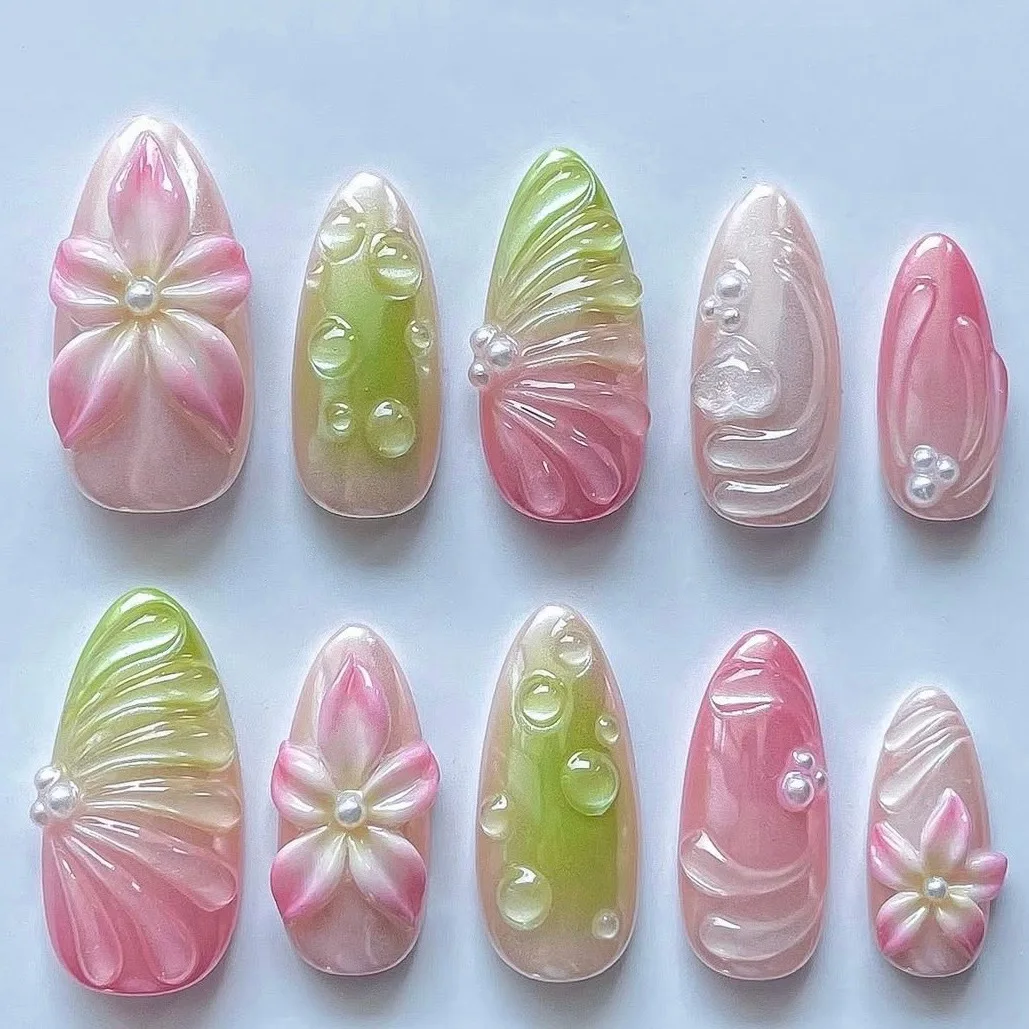 24pcs Fake French Nail Tips Almond Wearable Simple Flower Gold Beads Design Diamond Manicure Set