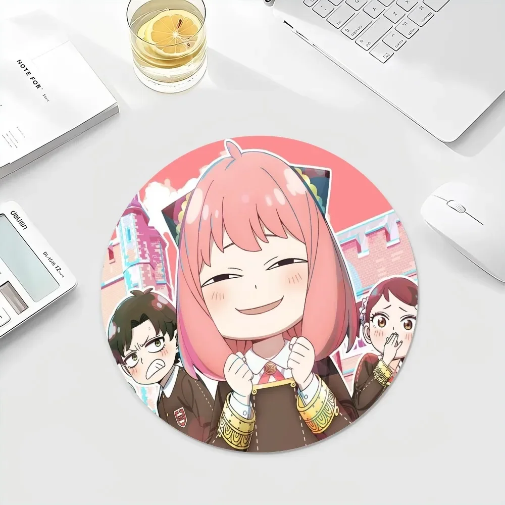 Anime Spy X Family Anti-Slip Round Kawaii Cartoon Anime Gaming Mouse Pad Keyboard Mouse Mats Deskpad Girls for Teen Bedroom 6