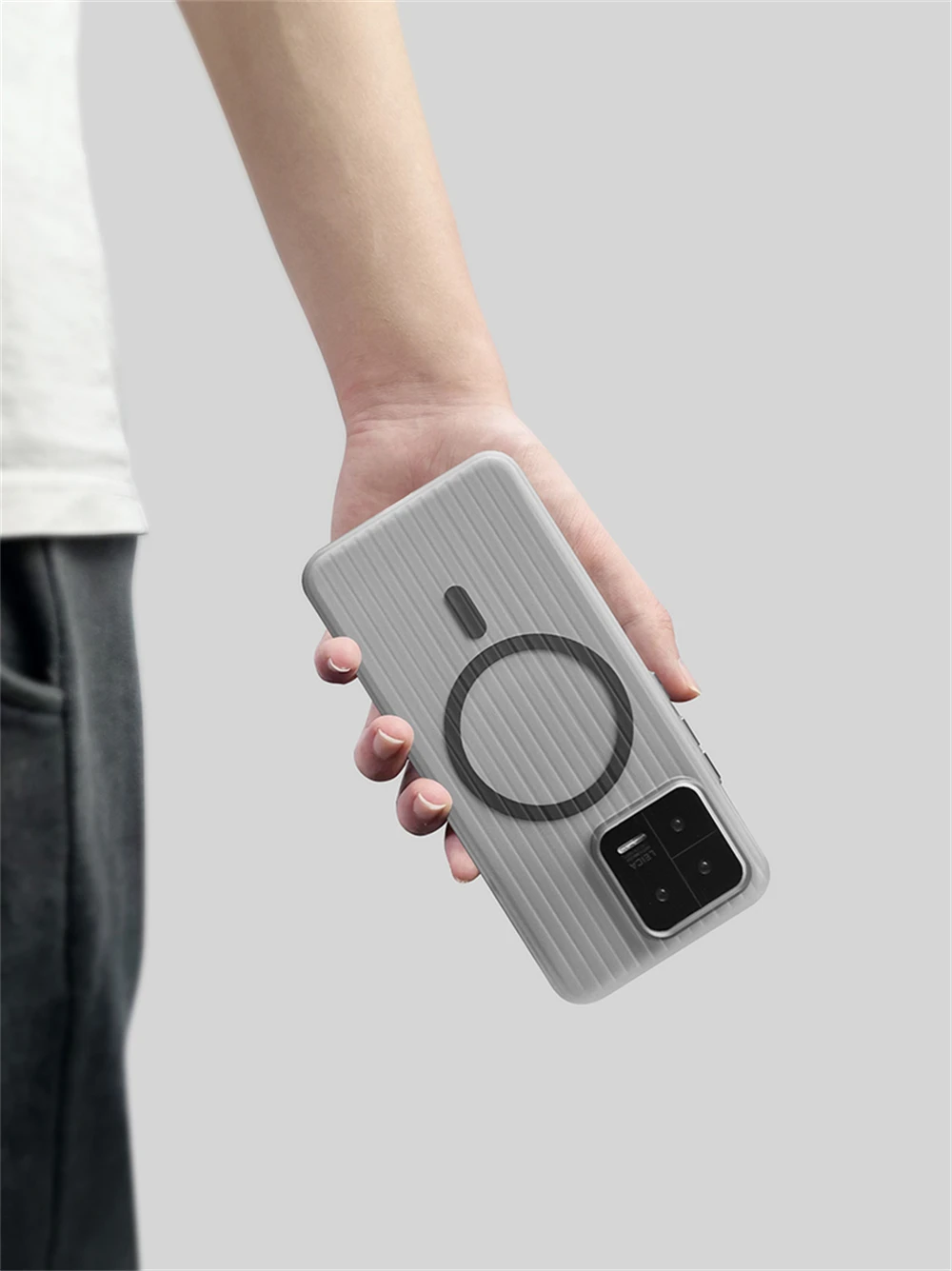 Corrugated Pattern Magnetic Wireless Charging Clear Case - Matte Transparent Hard PC Cover