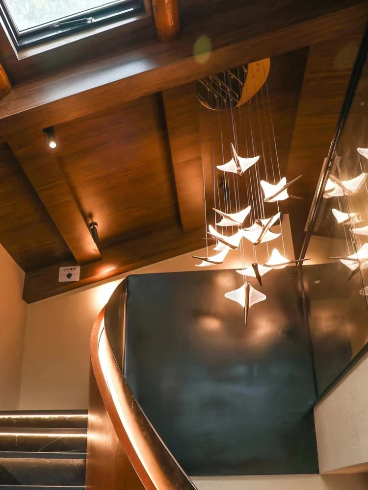 Nordic Chandelier Modern Design Pendant LED Design Clothing Store Restaurant Chandelier Villa Bird Shaped Staircase Chandelier