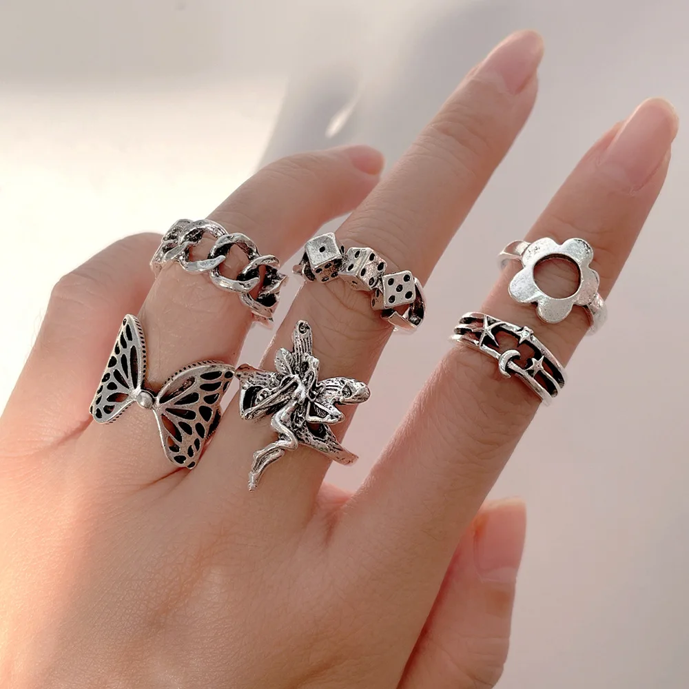 Buy Kucheed16PCS Vintage Knuckle Rings Set,Kucheed Cute Frog Snake Cate  Dragon Crying Face Joint Stacking Finger Rings,Punk Bohemian Retro Fun  Animal Adjustable Open Ring,Fashion Jewelry Gift for Women Men Girls Online  at