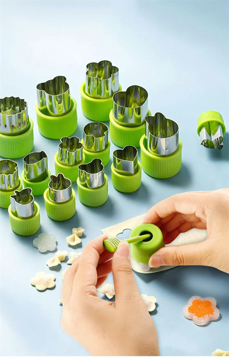 Description Picture 5 of item6-8pcs Cookie Cutter Embosser Vegetable Cutter Portable Stainless Steel Fruit Cutting Die Kitchen Accessories Baking Tools