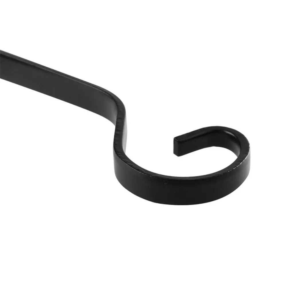 

1/2X Flower Pot Hook Metal Hanging Basket Brackets Garden Plant Hanger Hook Wall Garden Decor 185*84mm For Outdoor Decoration