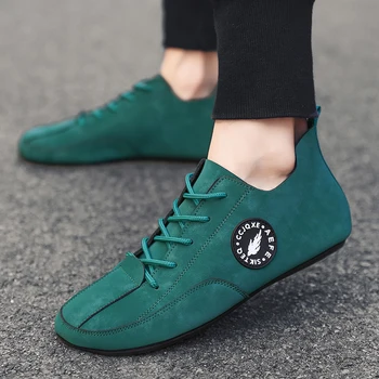 MAEDEF Mocassini da uomo Leggeri da guida Casual Fondo sottile Scarpe basse Suola morbida Comode scarpe da passeggio stringate antiscivolo da uomo 1