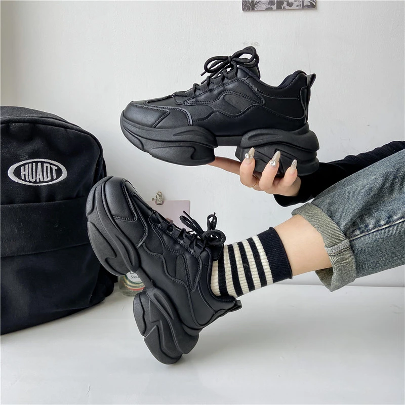 

Breathable Platform Shoes Luxury Shoes for Women Chains Designer Women's Shoes Light Leisure Walk Shoes Fashion Women's Sneakers