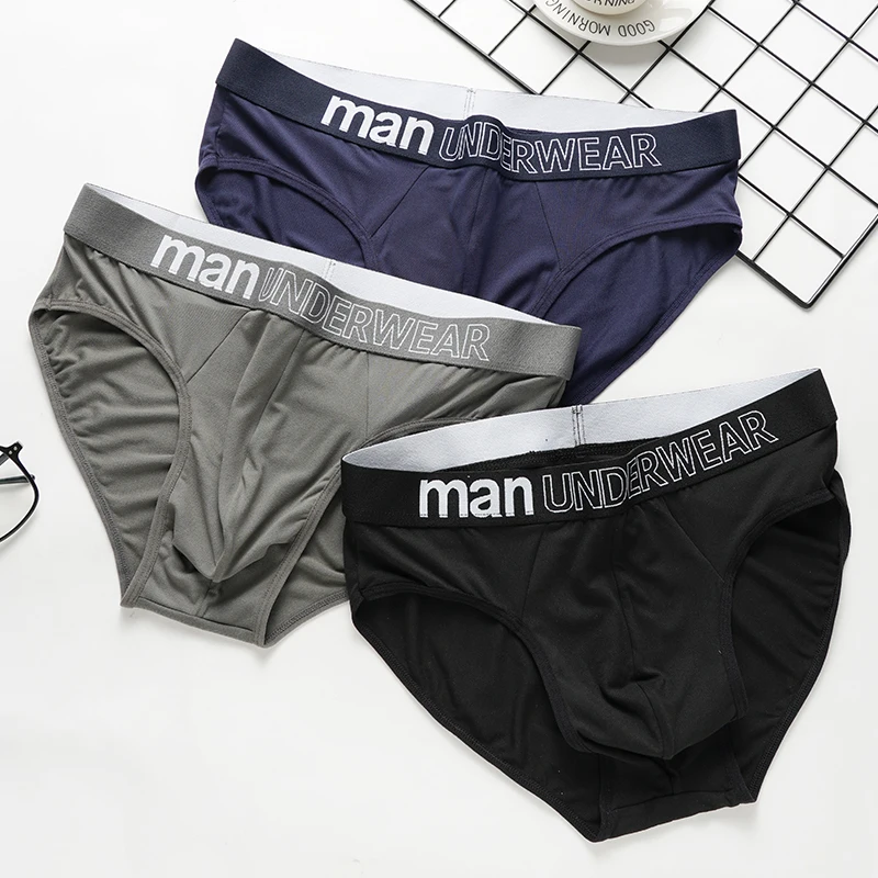 Men's Breathable Solid Color Triangle Briefs