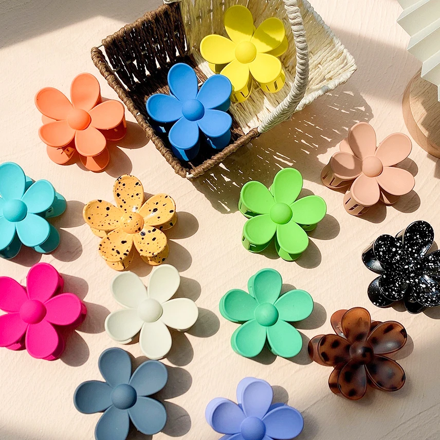 

2023 Korea Flower Shape Hair Claw Clip for Women Girls Barrette Crab Hair Clips Ponytail Hairpins Bath Barrette Hair Accessories