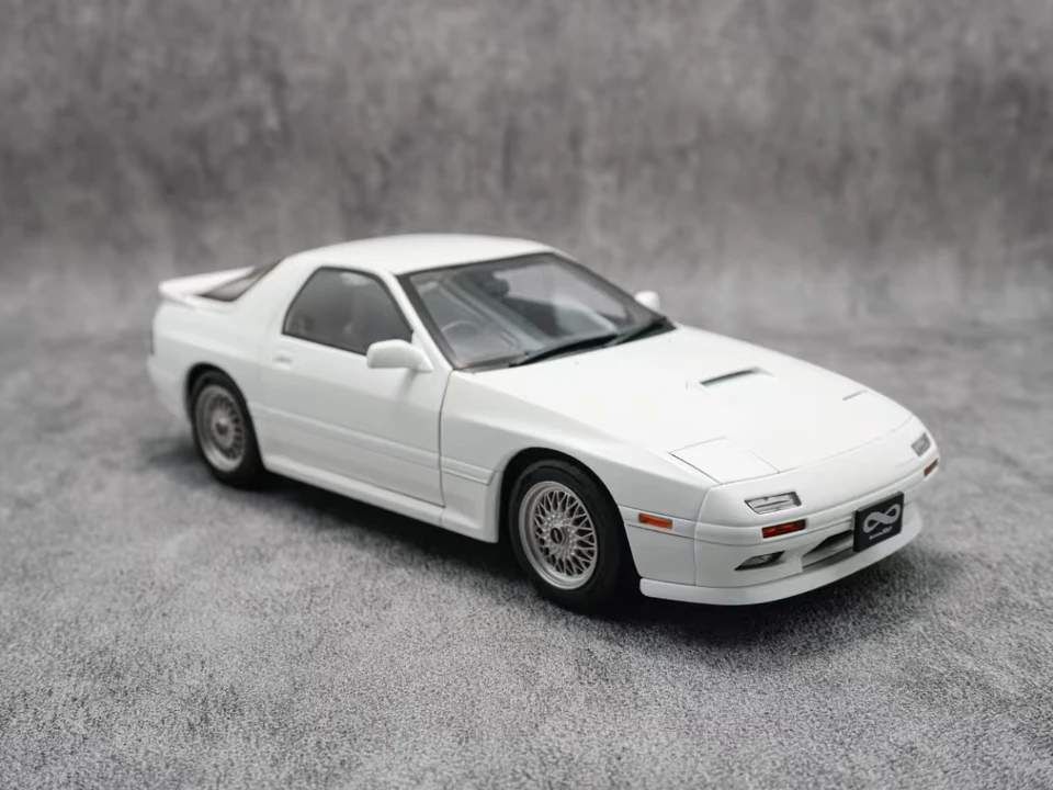 RX7 FC3S 1:18 WHELART 新品 1/18 WHELART 1:18 Mazda RX7 FC3S ∞ Alloy Diecast Model Car Toy