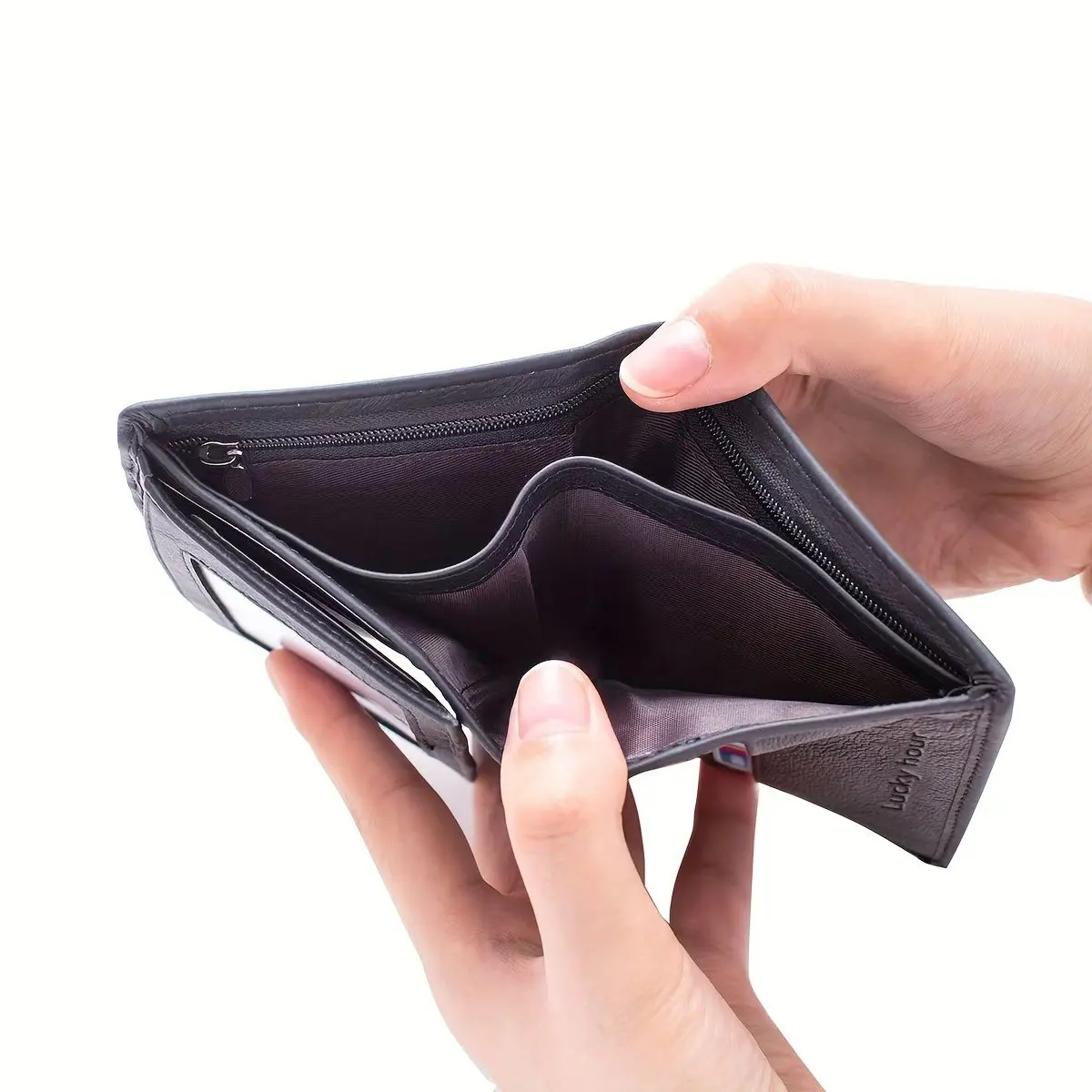 Compact Leather Wallet Design