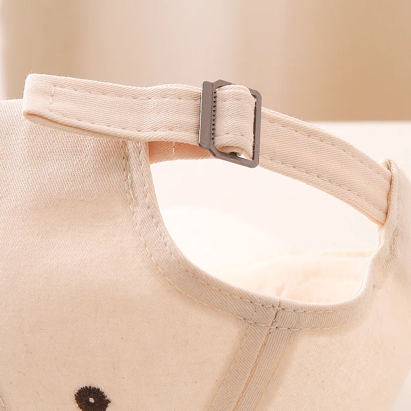 Рисунок 6 - 2 версии, летняя детская бейсболка с вышитыми буквами