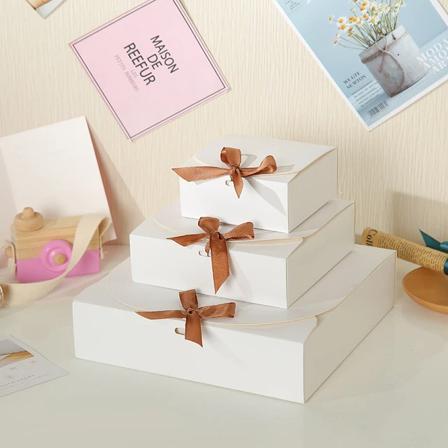Caja de regalo de papel con cintas, Cajas de Regalo decorativas para  amigos, padres, niños, cumpleaños, boda, fiesta, Chocolate, dulces -  AliExpress