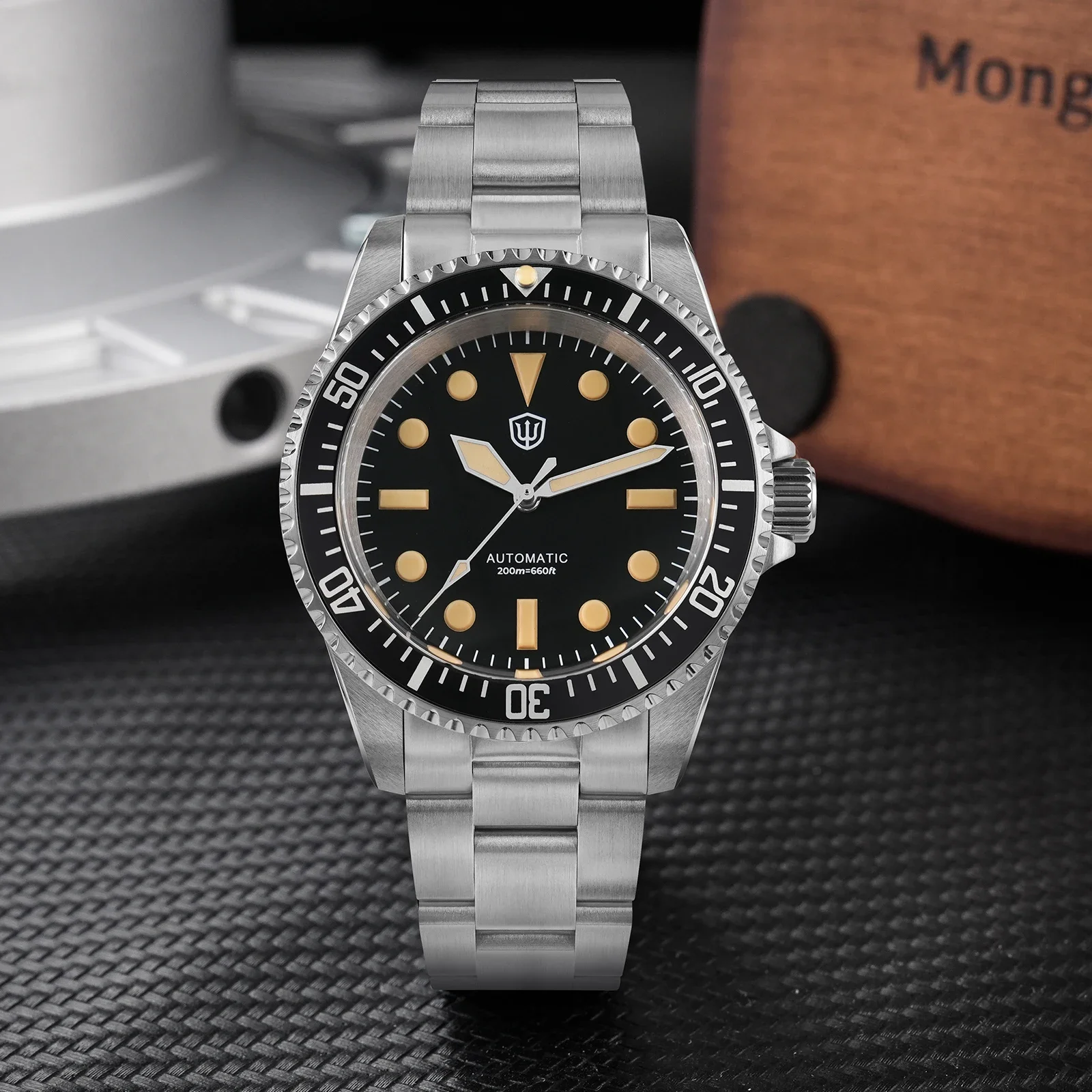 Watchdives WD0005 Orologio Automatico Uomo 39mm, Acciaio 316L, Vetro Zaffiro, Movimento NH35, Impermeabile 100m