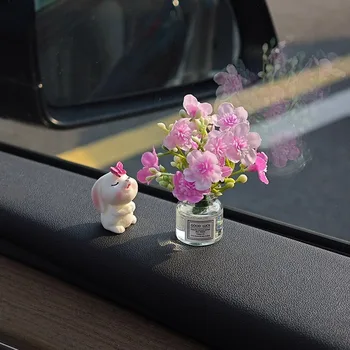 Spring Car Dashboard Flower Vase 1