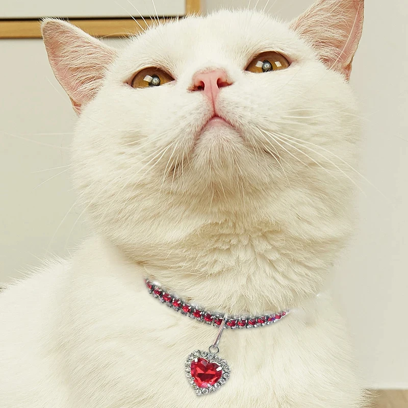 Fashionable Heart Diamond  Collar For Dog Adjustable Durable Necklaces Cat  Pet Accessories Puppy Supplies Dogs Harness