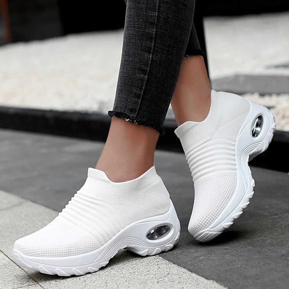 Women's Sneakers 2025 New Fashion Mesh Ladies Slip On Breathabe Sport Shoes 35-43 Large-Sized Female Outdoor Running Loafers 4