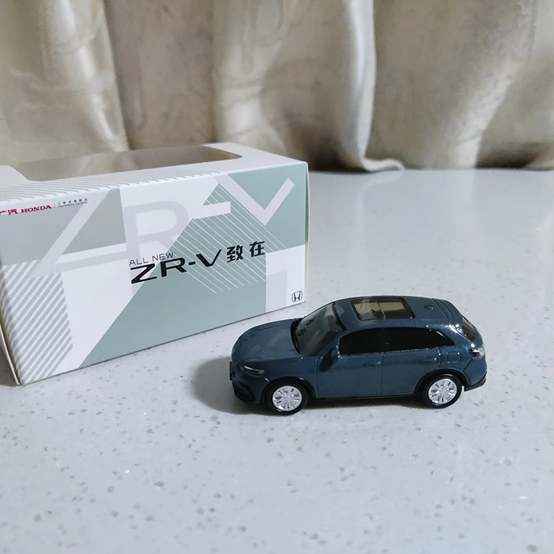 ホワイト ZR-V ミニカー 1/64 1:64 Scale ZR-V ZRV SUV Simulation Alloy Car Model Toy Diecast
