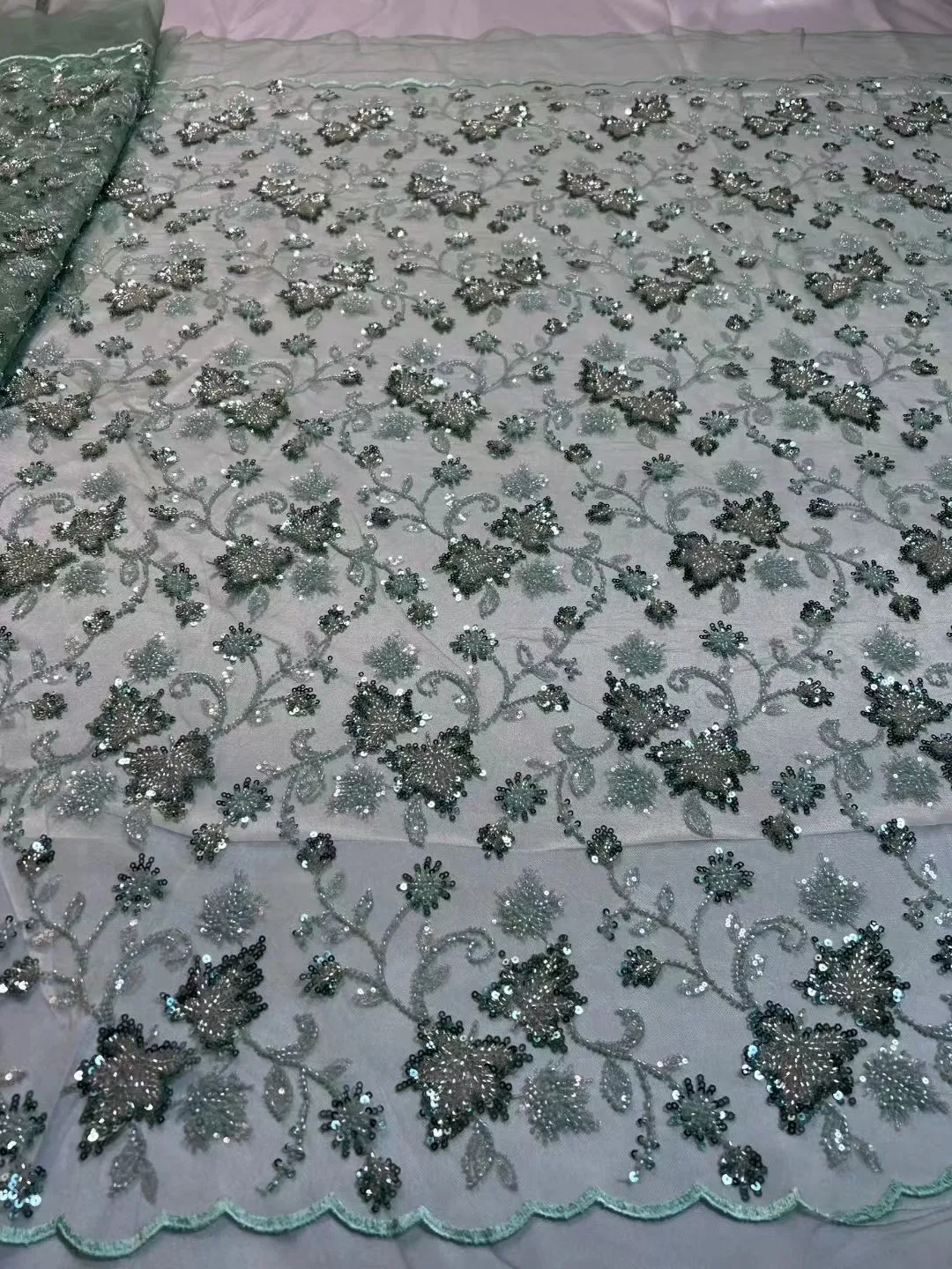 

Green Fashion Luxury French Embroidery Beaded Lace Fabric African Nigerian With Sequins Fabric For Wedding Dress