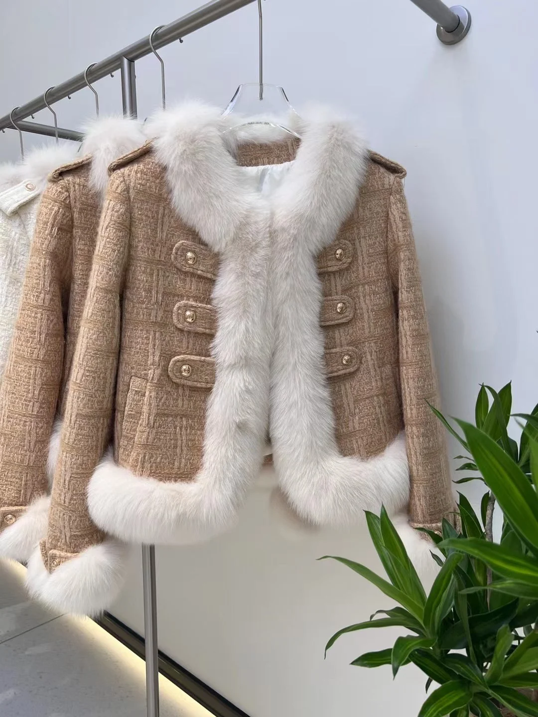

2023 New Real fur,Women koean fashion Luxury real Raccoon Natural Fur Coat genuine Silver Fox Jacket Parkas With Leather Fur Clo