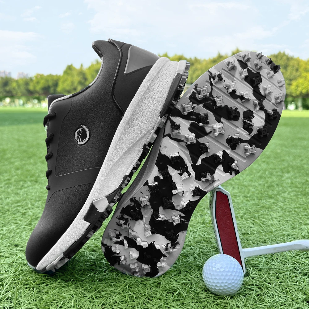 Double-Waggle Golf Shoes