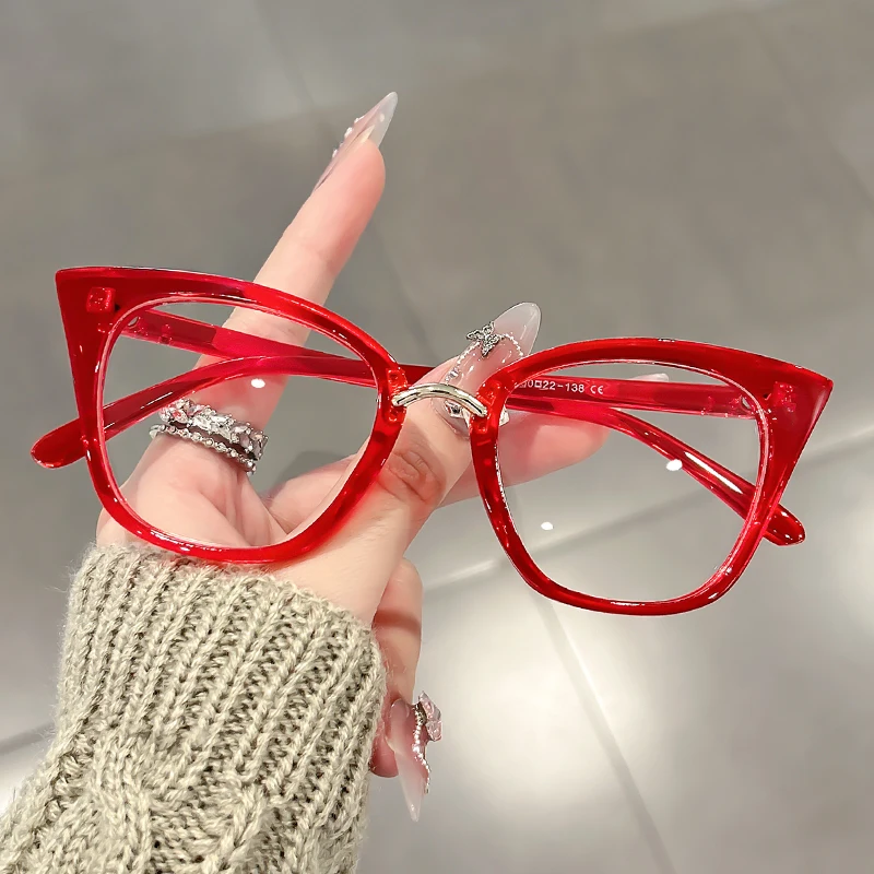Ultra-light and fashionable large-framed cat-eye anti-blue light glasses are simple and versatile sunglasses for shooting
