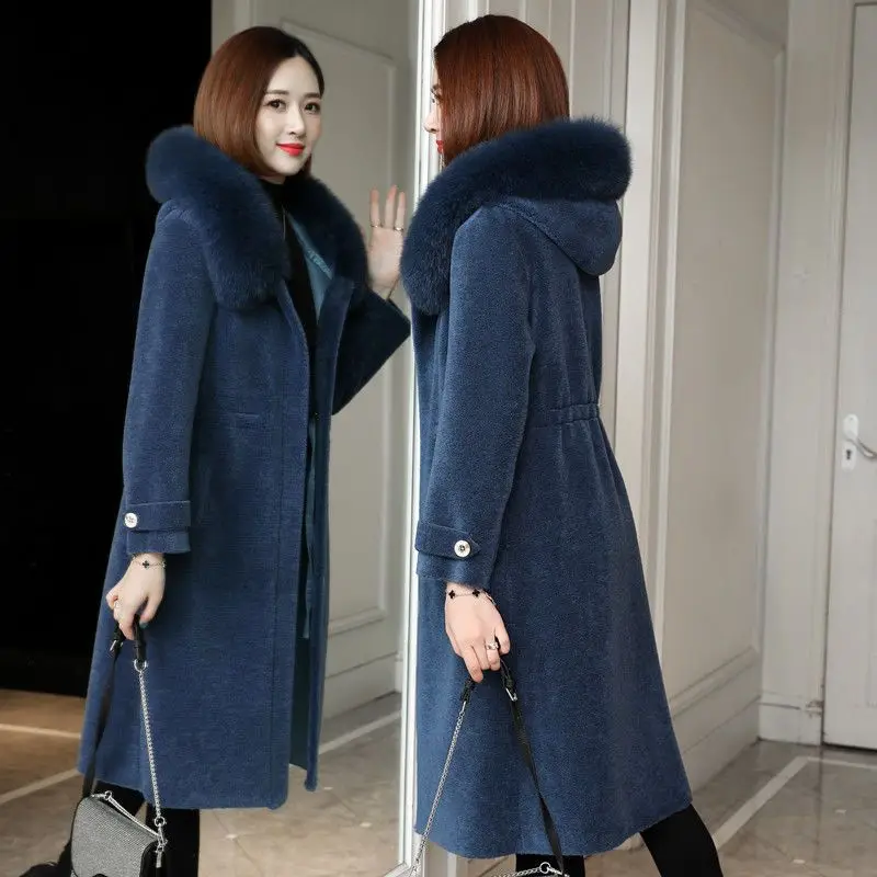 Women Faux Fox Fur Coat 2023 New Mid Length Version Slim Fit Hooded Outwear Fashion Big Fur Collar Parkas Thicken Warm Outcoat