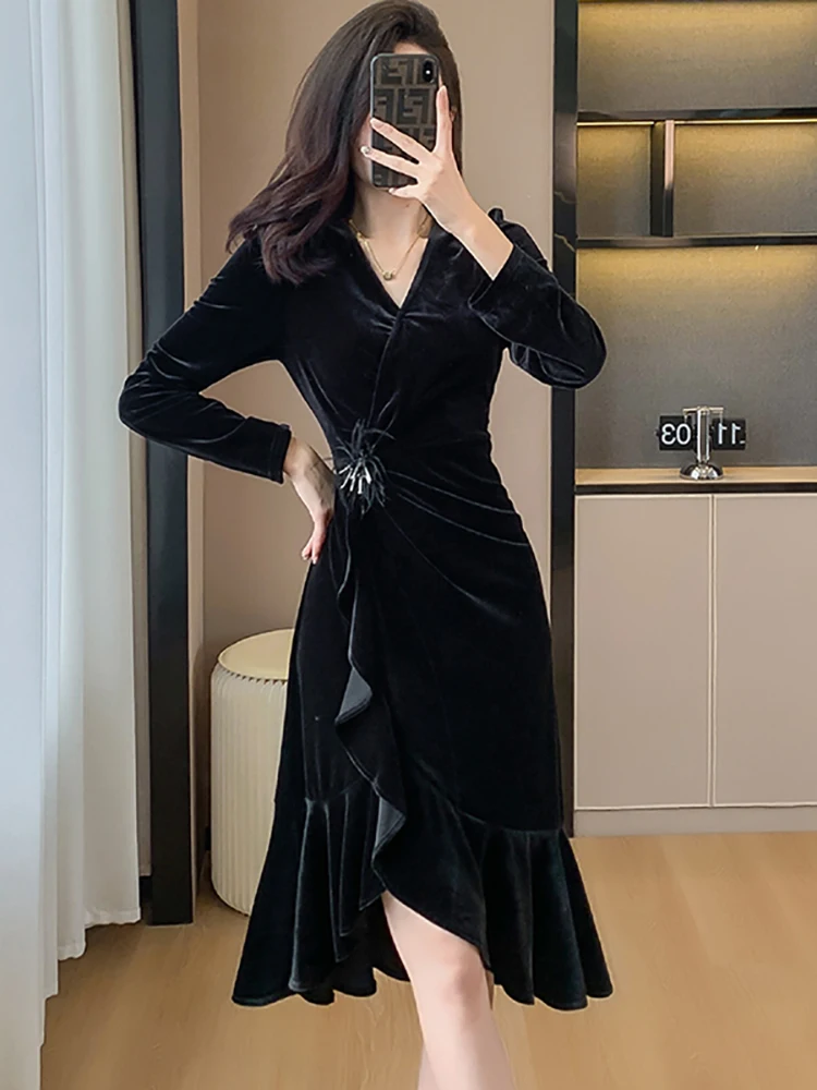 

Autumn Winter Black Velvet Ruffled Mermaid Dress Women Elegant Luxury Prom Clothing 2023 Korean Vintage Hepburn Evening Dresses