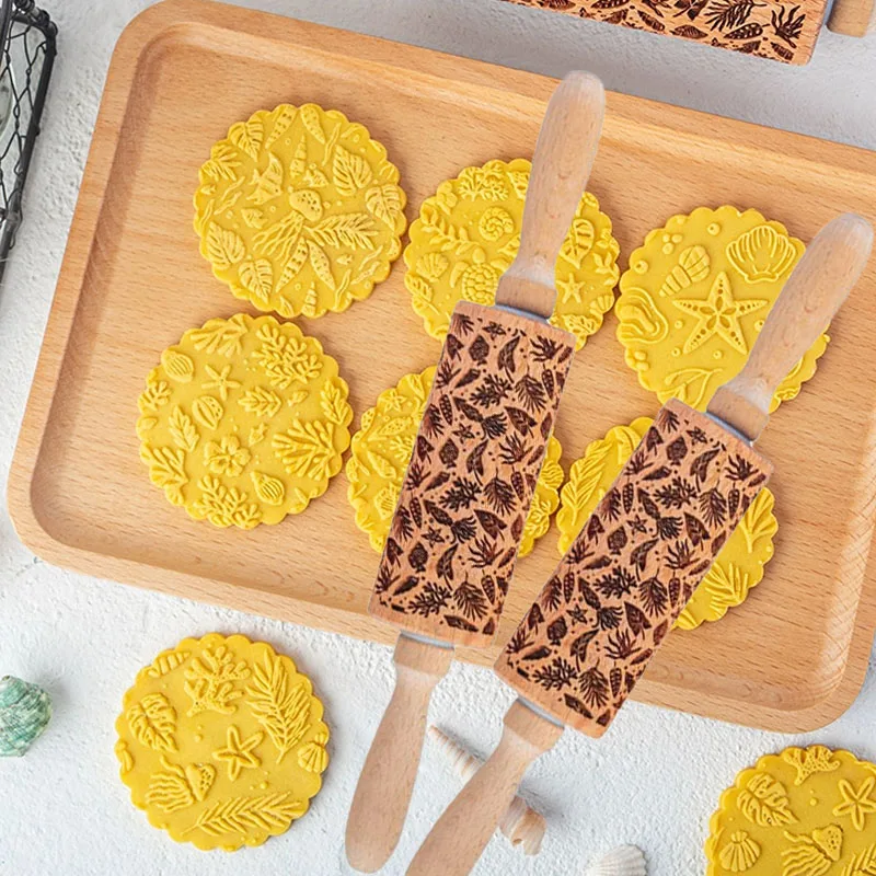Wooden Cartoon Ocean Embossing Rolling Pin for Baking