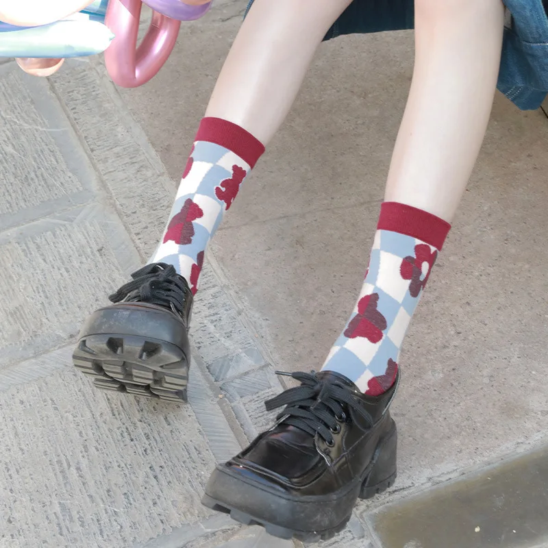 Рисунок 3 - Оригинальные милые женские носки