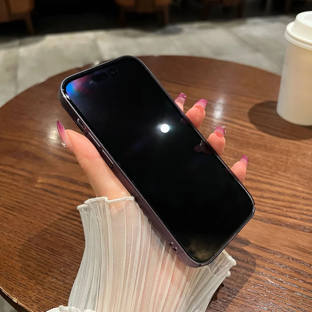 Matte Ultra-Thin Magnetic Wireless Charging Cover