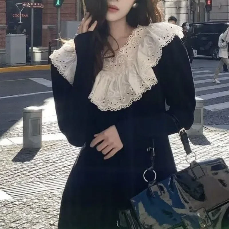 

V Neck Contrast Color Patchwork High Grade Dresses Knit Slim Unique Design Sense Robe Femme Vintage French Light Luxury Vestido