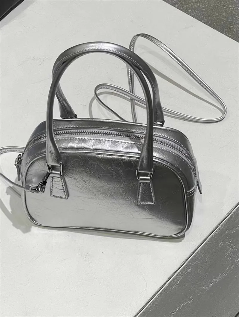 Retro Trend Tote Bag 2024 New Female Popular Single Shoulder Crossbody Handbag Tote Small Square Handbag