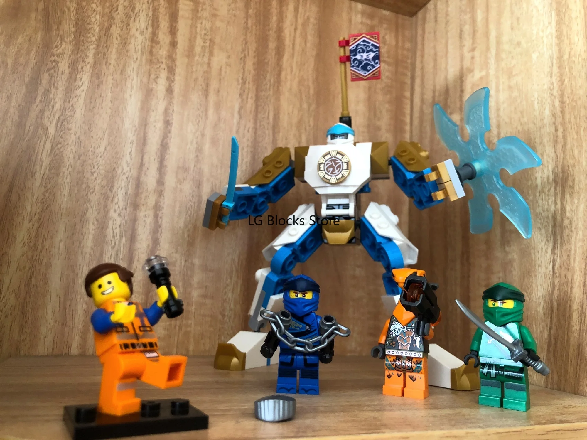 LEGO NINJAGO Zane's Power Up Mech EVO Action Figure with