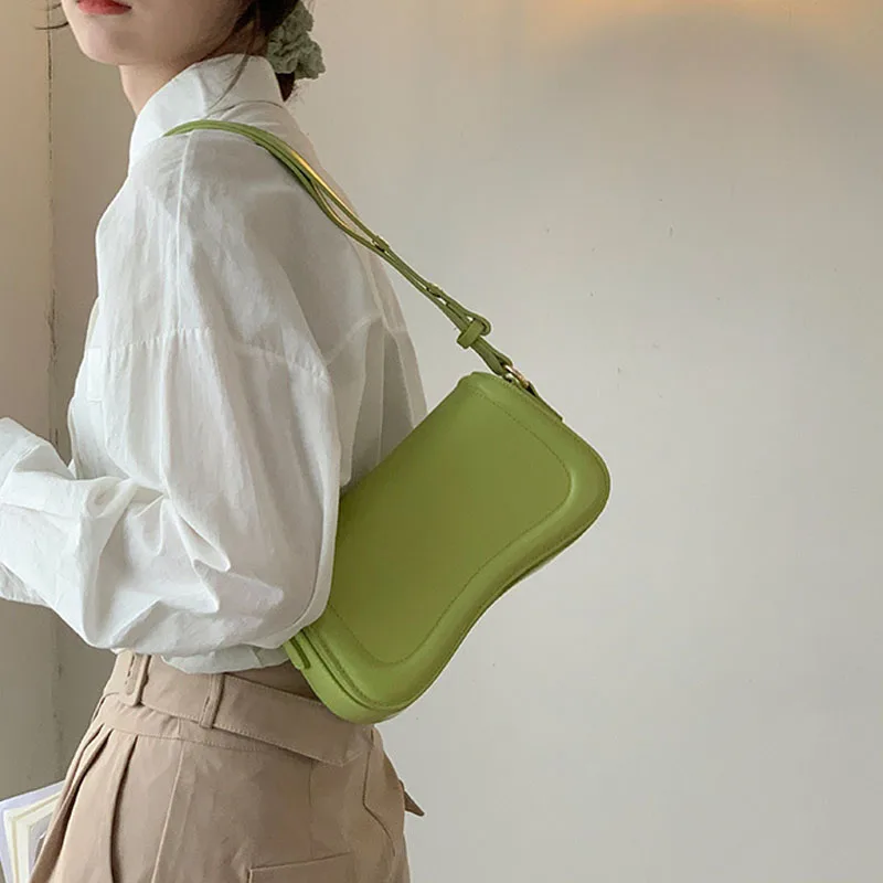 

Underarm Bag With Minimalist Design Women's Fashionable Matcha Green Small Square Bag Elegant & Versatile Crossbody Bag