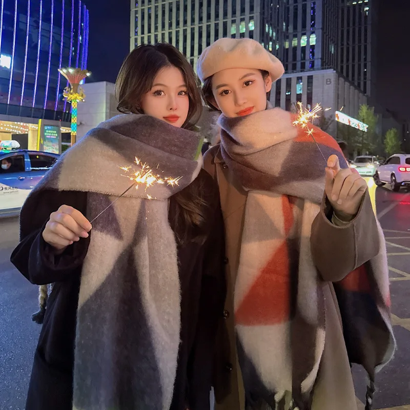 

Free Shipping Modern Geometry Multicolor JIL Mohair Polyester Women Shawl Printed Couples Wraps Fashion Shawl with ContrastColor