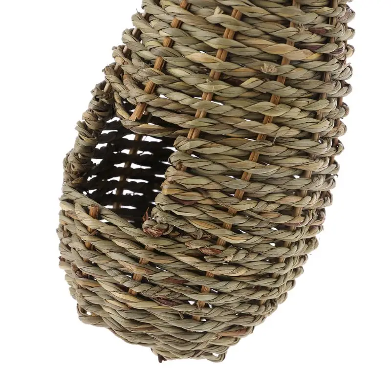 Hanging Bird House Pastoral Style Birdhouse Natural Fiber Finch Bird Nest Hut Outdoo Cage Hand-woven Straw Rope Shelter Hideaway bird house