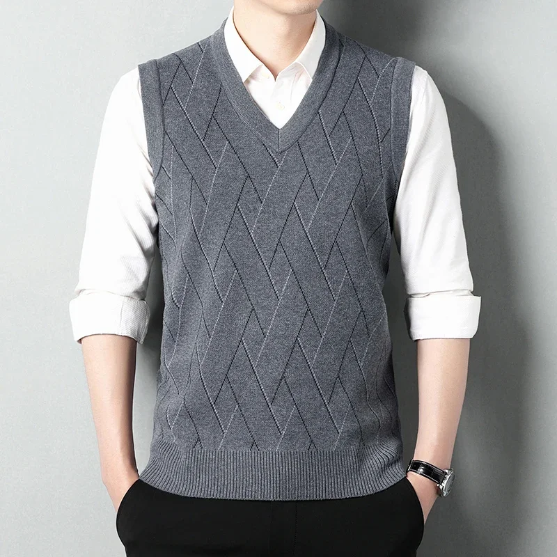 Men's Thickened Casual Sweater Tank Top Autumn and Winter Warm Men's V-neck Tank Top men sweater vests,mens knitted vest