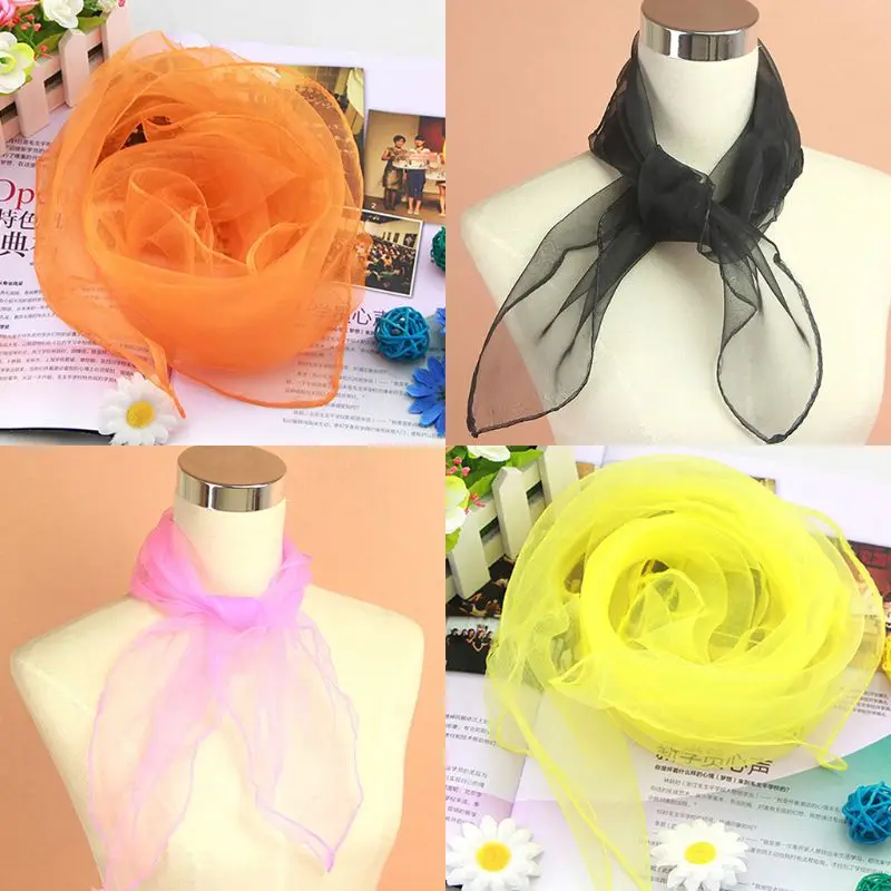 

Танцевальное шоу в детском саду. Шелковистый шарф. Прозрачный шифоновый квадратный платок.