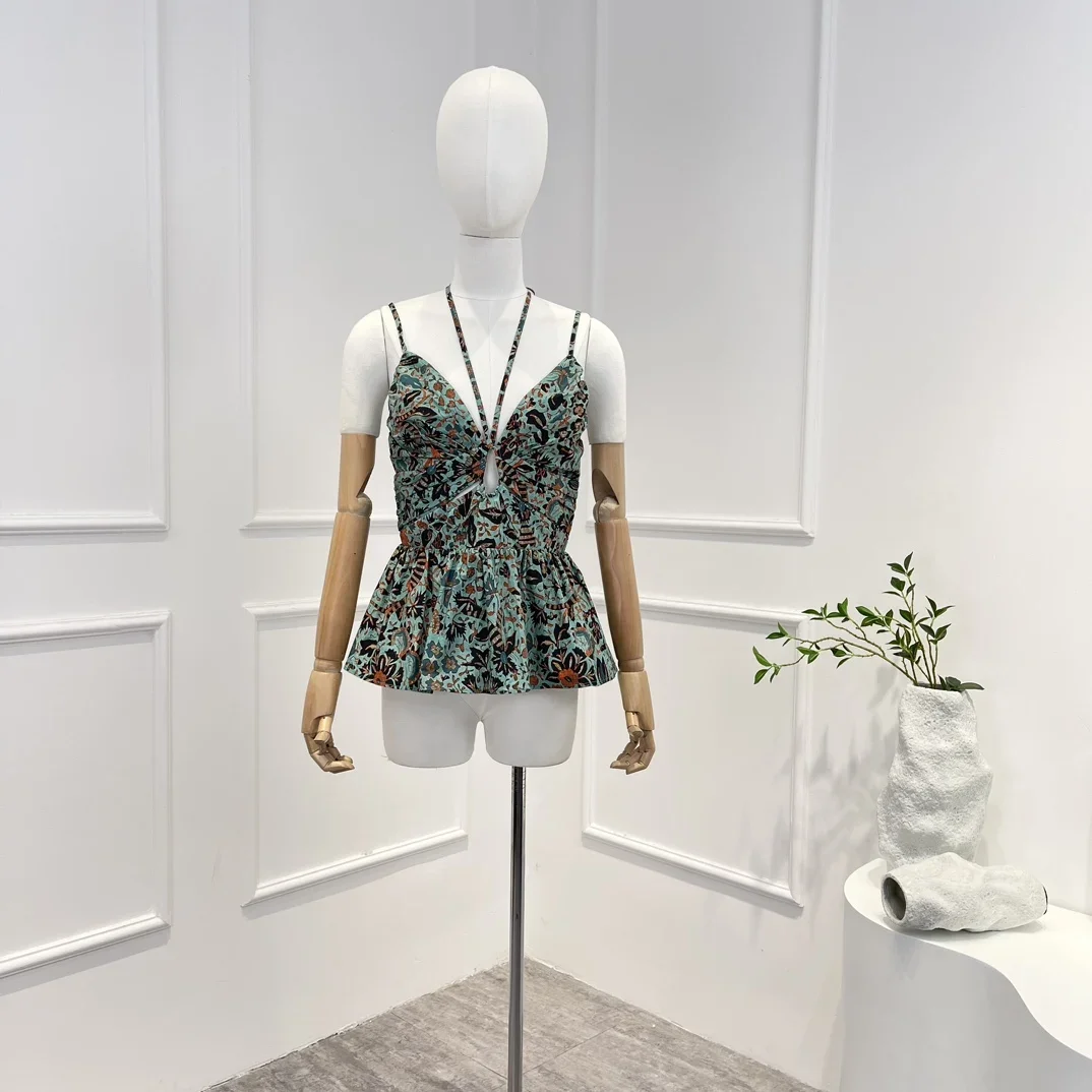 2023 Summer New Arrivals High Quality Cut Out Sleeveless Tops Ruched Shorts Beach Style Two Piece Set for Women