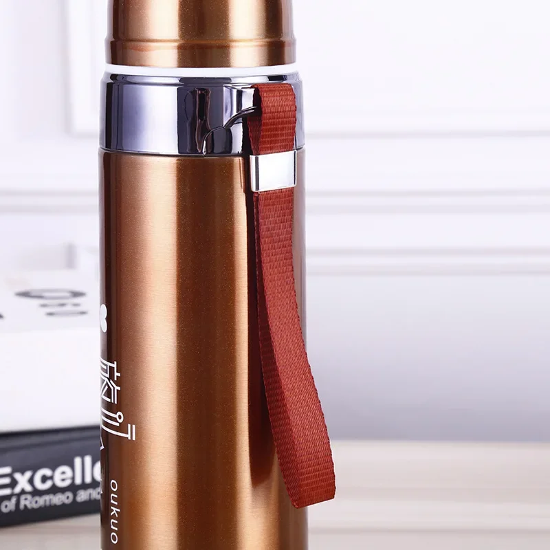 750ml Stainless Steel Vacuum Water Bottle – Portable Leakproof Travel Flask 6 S2c543ab7f9e94681add76aeb5ebbe1ffl