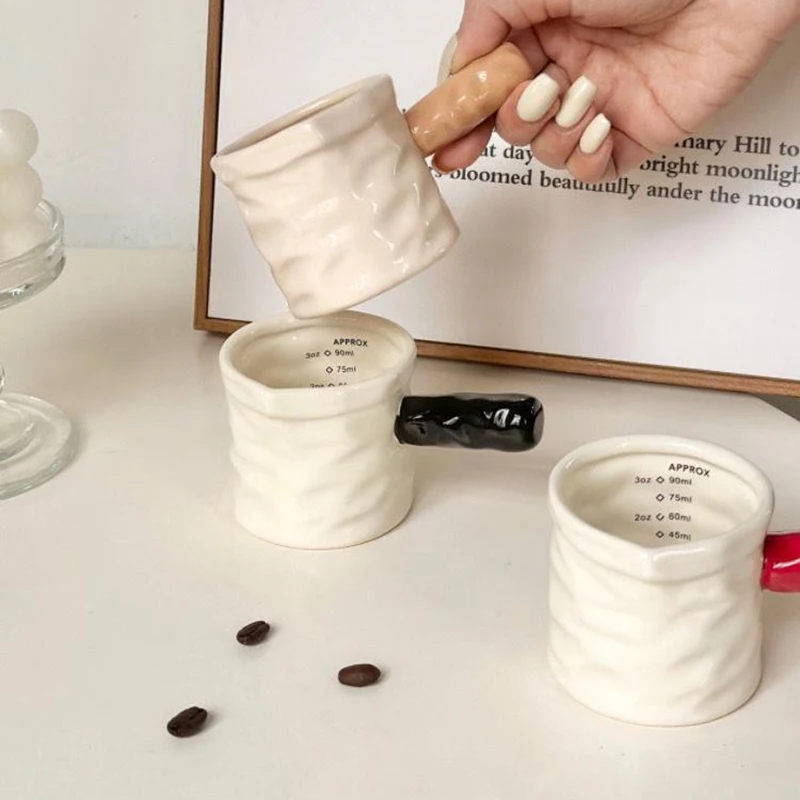 1개 3oz/90ml 우유 주전자 에스프레소 컵 세라믹 계량컵 눈금 표시된 정교한 세라믹 커피 계량컵 야외 식기