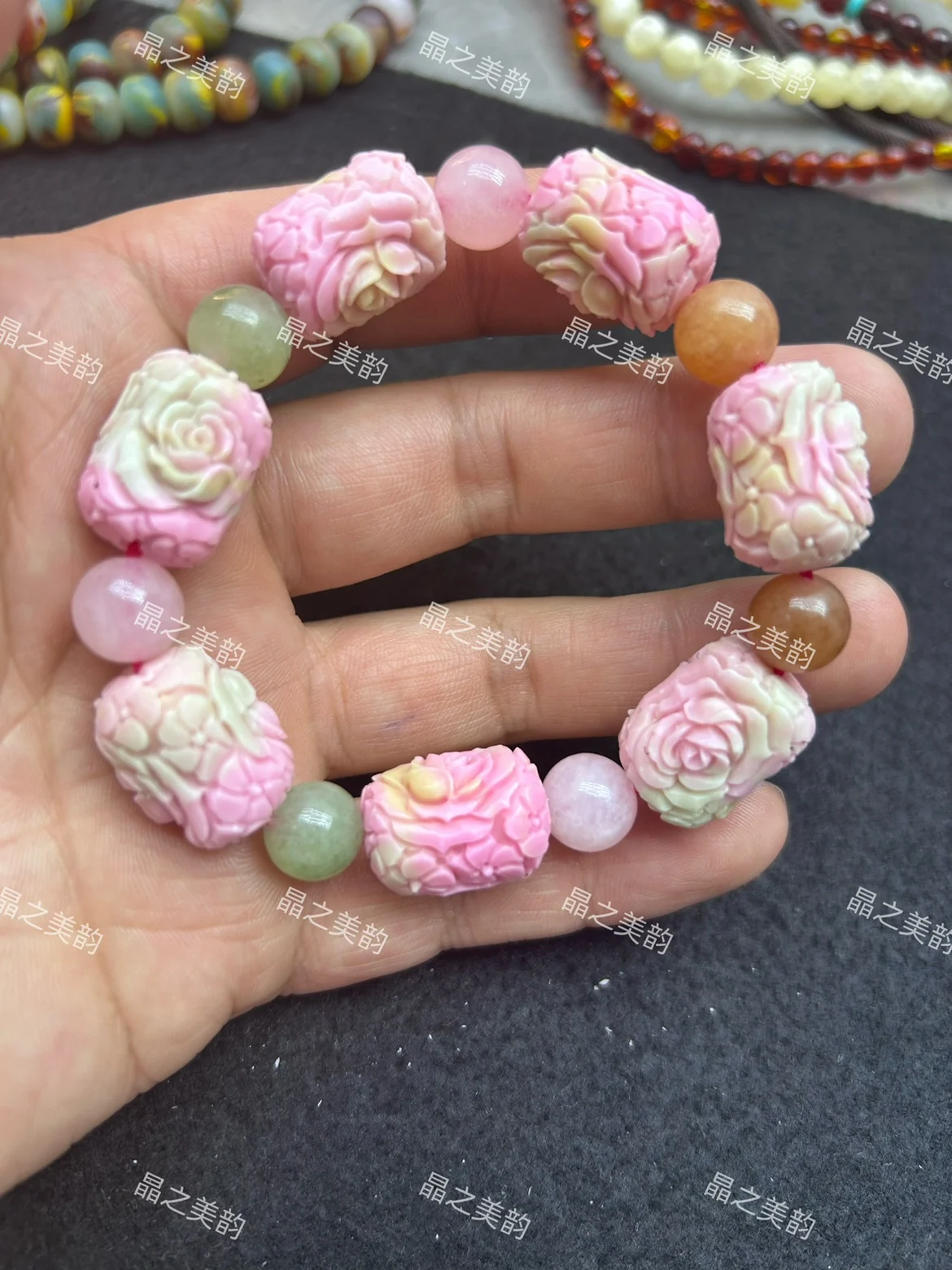 

Popular Colorful Old Mine Salt Source Barrel Beads Peony Flower Bracelet Bracelets for Men's Gift Gifts, Beautiful in Kind