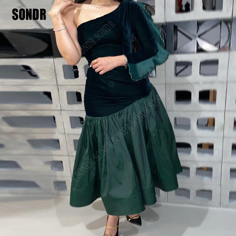 

SONDR Dark Green Velour Mermaid Cocktail Evening Dresses One Sleeves Ruffles Arabic Formal Celebirty Night Prom Gowns Dress